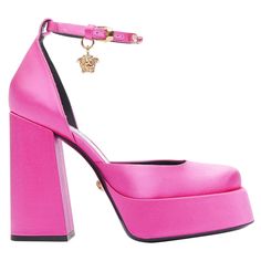 VERSACE Runway Aevitas 120 Pink Paradise satin crystal Medusa platform EU37.5 Reference: TGAS/E00097 Brand: Versace Designer: Donatella Versace Model: 1007718 DRA67 1PK4V Collection: Aevitas - Runway As seen on: Similar seen on Beyonce Material: Satin Color: Pink, Gold Pattern: Solid Closure: Ankle Strap Lining: Black Leather Extra Details: The extremely iconic Versace Aevitas pump in 'Pink Paradise' pink satin. Celebrity favorite straight from the runway- wear these classics forever. These silk Versace Runway, Pink Paradise, Versace Designer, Vintage Versace, Gogo Boots, Donatella Versace, Italian Shoes, Satin Pumps, Slingback Sandal