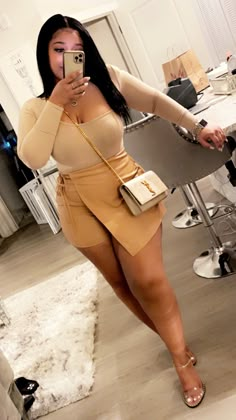 Nude Outfits, Casual Chic Outfit, Black Women Fashion, Curvy Girl Fashion, Curvy Outfits, Summer Fashion Outfits