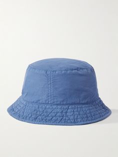 EXCLUSIVE AT MR PORTER. C.P. Company's designs are heavily influenced by military uniforms, workwear and sportswear, so you can expect plenty of practical details. This garment-dyed bucket hat is made from waterand wind-resistant Chrome-R and features a concealed flap pocket under the embroidered logo. Bucket Hat For Men, Mens Bucket Hats, Military Uniforms, Hat For Men, C P Company, Military Uniform, Mr Porter, Logo Embroidered, Flap Pocket