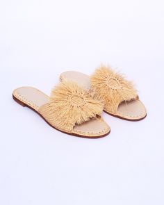 Step into summer with these handmade raffia slides, perfect for a boho chic look. Crafted from eco-friendly natural fibers, these slip-on flats feature charming fringe detailing for a touch of playful elegance. 🌿 Eco-Friendly: Made from sustainable natural raffia fibers. 💖 Handmade: Each pair is meticulously crafted by skilled artisans. 👡 Comfortable Fit: Soft insole and flexible design for all-day wear. 🎨 Versatile Style: Ideal for beach outings, casual strolls, or garden parties. 🌞 Summer Essential: Breathable and lightweight, perfect for warm weather. ✨ Unique Design: Fringe detailing adds a stylish and distinctive flair. Elevate your summer wardrobe with these stylish and sustainable raffia slides. Perfect for those who love eco-friendly fashion without compromising on style. Raffia Shoes, Raffia Sandals, Slides For Women, Summer Sandals, Handmade Shoes, Sandals Summer, Natural Fibers, Womens Flats, Cow Leather