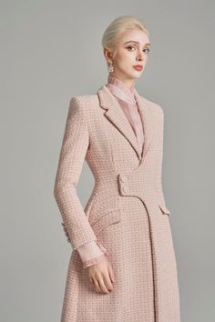 Tweed Midi Skirt, Oversized Blazers, Elegant Blazers, Mean Blvd, Woman Suit Fashion, Blazer Designs, Chiffon Material, Tweed Fabric, Luxury Dress