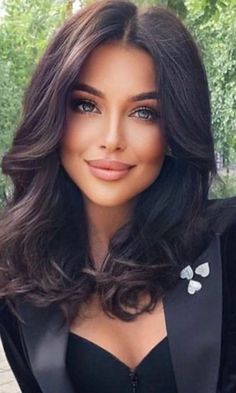 Hair Cuts Long Hair, Hair Cuts Long, روتين العناية بالبشرة, Medium Length Hair, Color Hair, Long Hair Cuts