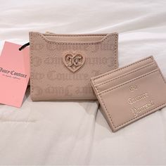 New Juicy Couture Beige Cafe Flawless Bifold W/ Pullout Card Case Light Brown Chic Wallets With Interior Card Slots, Chic Card Holder For Daily Use, Chic Card Holder With Card Slots For Daily Use, Chic Wallets With Card Slots, Chic Daily Use Card Holder With Interior Slots, Trendy Beige Wallet For Everyday Use, Trendy Beige Wallet For Daily Use, Trendy Beige Wallets For Everyday Use, Chic Rectangular Card Holder