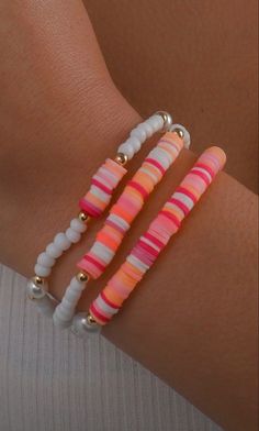 Clay Bracelet Ideas, Jelly Purse, Beaded Braclets, Bff Bracelets, Crystal Bead Jewelry, Christian Bracelets, Clay Bracelet