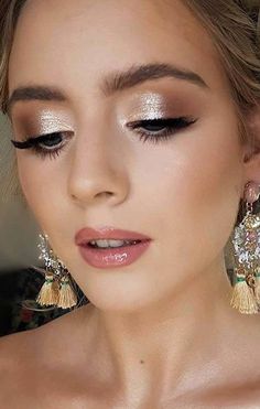 Makeup Green Eyes, Simple Wedding Makeup, Bronze Makeup, Smokey Eyeshadow, Braut Make-up, Bright Nails, Makeup Looks For Brown Eyes, Halloween Hair