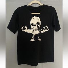 This 100% Authentic Chrome Hearts X Foti Harris Teeter Black T-Shirt Is A Rare Find For Any Designer Enthusiast. Made With High-Quality Cotton Material, This T-Shirt Is Perfect For Any Casual Occasion. The T-Shirt Features A Unique Design With The Chrome Hearts Brand Name And Foti Harris Teeter Logo. The Shirt Is Available In Size Small And Is Suitable For Men Of All Sizes. Its Black Color Makes It Versatile And Easy To Pair With Any Outfit. This T-Shirt Is An Excellent Addition To Any Wardrobe And A Must-Have For Chrome Hearts Fans. Order Now And Get Your Hands On This Unique Designer Piece. Front Is Cut Out. Dimensions In The Photos. Authentic. Chrome Hearts Shirt Outfit, Chrome Hearts Long Sleeve, Chrome Hearts Tee Shirt, Chrome Hearts Shirt, Harris Teeter, Chrome Hearts Cross Pendant, Chrome Hearts Long Sleeve Shirt, Heart Brand, Chrome Hearts