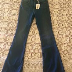 Frame Jeans. Le High Flare. Size 29. Color Blue. 44% Cotton. 42% Lyocell. 13% Polyester. 1% Elastane. Super Soft. Nwt Black Flare Jeans, Frame Jeans, Black Wide Leg Trousers, High Waisted Flare Jeans, Frame Denim Jeans, Kick Flare Jeans, Flare Denim Jeans, Black Flare, High Waisted Flares