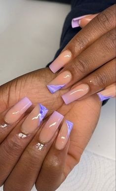 Natural Acrylic Nails Purple, Iv Gel Nails, Acrylic Nail Square Medium, Nail Inspo Square Designs, Baddie French Tip Nails Short, Med Length Square Acrylic Nails, Short Square Acrylic Nails Designs Pink, Cute Short Nail Sets Spring, Natural Color Acrylic Nails Designs