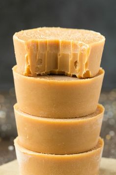 3 ingredient salted caramel fudge made with keto / paleo sugar free gluten - free low carb vegan