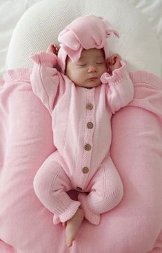 ✿ Welcome to our shop ✿ Designed with pure love for your darling to be on trend and also feel comfortable. Our dreamy Pink Petal romper  Made from the softest 100% cotton, this cozy knit romper fits true to size with room to grow. The six perfectly positioned buttons down the front are designed to ensure full closure for warmth with no gaps and also allow a quick and easy way to change outfits on the go.  Ilios is so charming you will not only have it on your darling all winter but so breathable Pink Cotton Baptism Onesie, Ruffle Onesie, Newborn Hospital Outfits, Baby Hospital Outfit, Newborn Coming Home Outfit, Baby Wishlist, Baby Coming Home Outfit, Pink Newborn, Baby Hospital