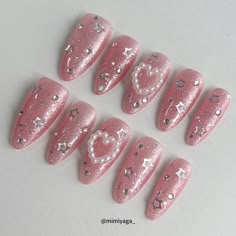 Star Nails Pink, Glitter Nails Pink, Glitter Pink Nails, Cute Valentines Day Nails, Hearts Nail Art, Pink Nails With Glitter, Beginner Nail Designs, Charm Nails, Acrylic Nails Almond Shape