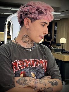 Fluffy Hair Edgar, Fluffy Edgar, Short Fluffy Hair, Pink Hair Guy, Curly Pink Hair, Bleached Hair Men, Pink Short Hair, Short Punk Hair, Dyed Hair Men