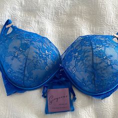 New Bright Turquoise Blue Bra With Light Padding And Underwire. Blue Fitted Bra Partially Lined, Fitted Blue Bra With Lined Body, Blue Fitted Partially Lined Bra, Fitted Partially Lined Blue Bra, Victoria's Secret Blue Partially Lined Bra, Blue Partially Lined Victoria's Secret Bra, Partially Lined Blue Victoria's Secret Bra, Blue Lace Push-up Bra, Blue Bra