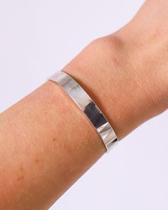 This bracelet was made with a .925 sterling silver square band Size women's medium Silver Bracelet, 925 Sterling Silver, Bracelet, Square, Sterling Silver, Band, Silver