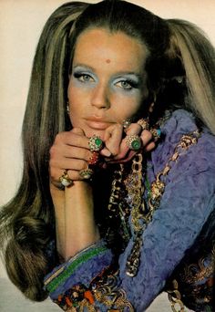 Veruschka for Vogue, 1969 - she changed fashion for good and was the first superstar model of the Sixties. Colleen Corby, Ali Michael, Pattie Boyd, Jerry Hall, Jean Shrimpton, 60s Hippie, The Cardigans