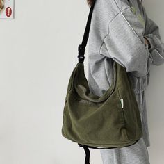 Product information: Style: Casual/Street/Preppy/Vintage/Punk/Hip PopOccasion: Weekend Casual/Going Out/Holiday/Travel/School Color: green. black. dark brown. beige Material: canvas Size: length 45cmX width 19cmX height 29cmDescription:This... Street Preppy, Canvas Totes, Lazy Style, Preppy Vintage, Skirt And Sneakers, Leisure Fashion, Black Halter Dress, Canvas Crossbody Bag, Vintage Punk