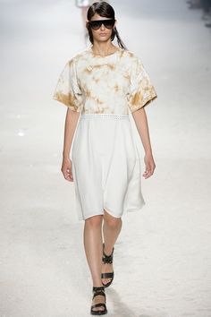 3.1 Phillip Lim | Spring 2014 Ready-to-Wear Collection | Style.com 2014 Runway, Minimalist Women, Runway Trends, Review Fashion, 2014 Fashion, Summer Trends