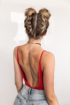 Festival Buns, Festival Hair Updo, Braid Space Buns, Festival Hair Tutorial, Space Bun, Fest Outfits, Space Buns, Pigtail Hairstyles, Estilo Hippie