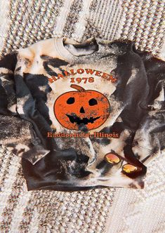 Halloween Mode, Best Hoodies, Halloween 1978, Halloween Long Sleeve, Dye Sweatshirt, Casual Tie, Tie Dye Sweatshirt, Pumpkin Print