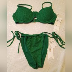 Good American Sparkle Tiny Ties Metallic Bikini Set, Summer Green, 3/Large Nwt Size: 3/Large Good American Sparkle Tiny Ties Metallic Bikini Set, Summer Green Size 3/Large Less Coverage Delicate Straps For Minimal Coverage Side Tie Straps Sexy And Comfortable Shimmer Fabric Green Color Good American Sparkle Metallic Bikini Set, Summer Green, Size 3/Large Party Swimwear With Lined Body In Green, Beachwear Swimwear With Underwire For Party, Underwire Beachwear Swimwear For Party, Party Beachwear Swimwear With Underwire, Underwire Swimwear For Beach Party, Shimmer Fabric, Summer Green, Good American, Green Color