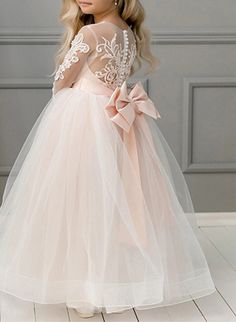 Fabric: Tulle Silhouette: A-Line/Princess Neckline: Scoop Hemline/Train: Floor-Length Embellishment: Bowknot Sleeve: Long Sleeves Shown Color: Light Pink Color Light Pink, Girls Pink Dress, Blue Peach, Light Pink Color, Dress Size Chart, Pink Candy, Girl Dresses, Dress With Bow, Mother Of The Bride Dresses