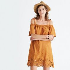 Madewell Eyelet Cold Shoulder Dress In Burnt Orange. Fluffery Off The Shoulder Dress With Tassel Ties And Trimmed Straps, Short Sleeves, Lined. Intricate Embroidery That Blends Seamlessly Into A Eyelet Hem. In Excellent Nwot Condition. Small Flaw Shown, Material Slightly Stretched On Sleeve. Please See Last Photo For More Details. No Ripes, Holes Or Werid Smells To This Item. Size:Large Pit To Pit:19" Length:31" Orange Summer Dress With Lace Trim, Orange Lace Trim Summer Dress, Summer Orange Dresses With Lace Trim, Casual Brown Dress With Lace Trim, Brown Lace Trim Dress For Spring, Intricate Embroidery, Off The Shoulder Dress, Madewell Dresses, Eyelet Dress