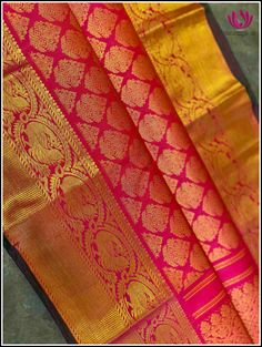 A beautiful brocade Kanchipuram/Kanjivaram silk saree in Pink. The body of the saree has brocade pattern with grand Pink border. The border has beautiful peacock motifs and zari work. It has a grand pallu with beautuiful zari woven buttas all over and Peacock motifs. This comes with an unstitched pink blouse piece with similar border. A very beautiful saree perfect for bridal and wedding occasions. Silk mark certified. Handloom saree. Handmade tassels on both sides Blouse - Unstitched Please not Diwali Saree With Zari Work And Temple Jewelry Style, Chanderi Saree With Temple Jewelry Style, Chanderi Saree With Temple Jewelry For Diwali, Navratri Saree With Temple Jewelry And Pallu, Katan Silk Temple Jewelry Dupatta For Wedding, Navratri Saree With Temple Jewelry, Navratri Temple Jewelry Saree With Pallu, Traditional Temple Jewelry Saree For Diwali, Diwali Puja Temple Jewelry Saree