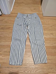 American Eagle Denim/ Stripe Pattern/ Blue and White/ Size M US Women Womens Jeans, Stripes Pattern, Halloween Shopping, Shop House, American Eagle, Art Collection, Women Jeans, Bathing Beauties, Blue And White