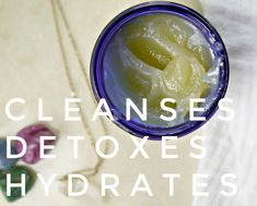 The Oil Cleansing Method Cleanser - Jenni Raincloud Diy Detox, Roman Chamomile Essential Oil, Clove Essential Oil, Homemade Cosmetics, Chamomile Essential Oil, Oil Cleanser