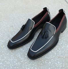 Men's Tassel Loafer Slips On Real Black Leather White Lining Handmade Shoes on Storenvy Elegant Black Tassel Loafers With Stitched Sole, Black Leather Wingtip Tassel Loafers, Formal Leather Tassel Loafers With Contrast Sole, Black Leather Tassel Loafers For Galas, Black Plain Toe Slip-on Tassel Loafers, Black Tassel Loafers With Leather Sole, Black Tassel Loafers With Flat Heel For Business, Black Tassel Loafers With Round Toe For Galas, Leather Tassel Loafers With Pointed Toe