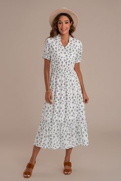 White Short Sleeve V Neck Rayon Floral Maxi Dress - New Arrivals - Petallush Empire Waist Dress Casual, Mennonite Dress, Fancy Short Dresses, Short Sleeve Floral Dress, Spring Dresses Women, Flowy Maxi Dress, Midi Dress Casual, Summer Dress Outfits, Leather Dresses