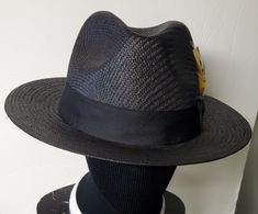 Classic Jazzy Fedora Unisex Wide Brim Bendable Reshapeable Summer Fashion Straw Hat With Band and Decorative Feathers. Add To Your Hats Collection. Available In 3 Colors and S/M +L/XL Sizes. Decorative Feathers, Hats Collection, Best Dressed Man, Summer Hat, Summer Hats, Wide Brimmed, Straw Hat, Fedora, Men Dress