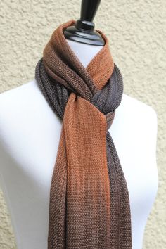 Hand woven long #scarf with gradually changing colors from brown to dark chocolate and black.  Amazing color shades and color variety. Unfortunately, I can't show it perfect... #kgthreads #accessories #rusteam #homespunsociety Handwoven Brown Scarves For Fall, Brown Handwoven Winter Scarves, Bleaching Fabric, Luxury Wrap, Hand Woven Scarf, Mens Winter Scarf, Dark Chocolate Color, Luxury Scarf, Weaving Inspiration