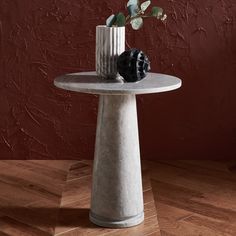 Elevate your home with the sculptural beauty of Valentina tall round accent table. Crafted entirely in real marble, this table stands upon a refined and sculptural pedestal. Round Entry Table, Marble Accent Table, Round Profile, Round Accent Table, Grande Table, Vanguard Furniture, Marble Wood, Living Room End Tables, Entry Table