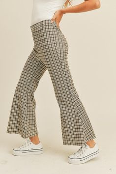 Comfy meets Chic with the Plaid About You Pants! Featuring a combination of navy and brown in this square plaid print that flatters and easily pairs with tops. Pants are high waisted with back pockets, and an ankle length flare at the bottom. Plaid Flare Pants Outfit, Flare Pants Outfit, Plaid Flare Pants, Square Pants, Flare Pant, Curvy Jeans, Cuffed Pants, Navy And Brown, Curvy Dress