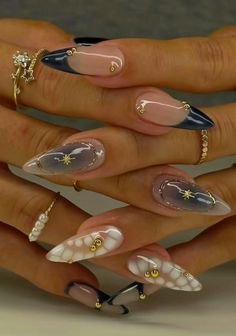 Inspo found on tik tok of blue and gold gel x nails Gold Gel X Nails, Gel X Nail, Gel X Nails, X Nails, Blue And Gold, Design Inspo, Nail Design, Nail Inspo, Tik Tok