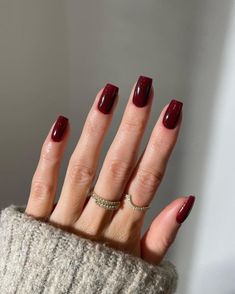 Burgundy Nail Designs, Kutek Disney, Dark Red Nails, Wine Nails, Milky Nails, September Nails, Nagel Tips, Winter Nails Acrylic, Christmas Gel Nails