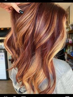 Check out 25 gorgeous must-try blonde hair colors for a stunning fall look. 🍁✨ #FallHairColors #BlondeHairTrends #AutumnBlonde #BlondeInspo #SeasonalHair #ChicBlondeStyles #WarmBlondeShades #HairColorIdeas #FallBeauty #BlondeTransformation Copper Red And Blonde Highlights, Cinnamon And Blonde Hair, Pumpkin Pie Hair, Dark Brown And Orange Hair, Plum And Blonde Hair, Copper And Caramel Highlights, Copper Highlights On Blonde Hair, Auburn Hair With Blonde Highlights, Red Blonde Brown Hair