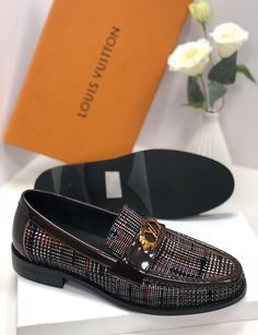 New Style Shoes, Mens Fashion Suits Casual, Gents Shoes, Black Oxford Shoes, African Wear Styles For Men, Latest African Men Fashion, Black Men Fashion Casual, Classy Outfits Men, Fashion Shoes Heels