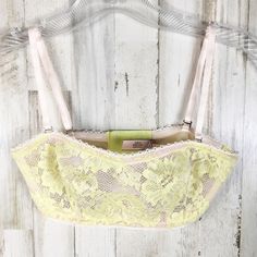 Victoria’s Secret Lace Bralette, Size 32b Brand New With Tags Nwt Light , Bright Yellow Color Has Underwire, No Padding Smoke Free, Pet Free Home Ships Same Or Next Day Black Bra Set, Rose Gold Lace, Leopard Print Bra, Victorias Secret Set, Bridal Bra, Purple Bras, Halter Bralette, Lingerie Top, Printed Bras