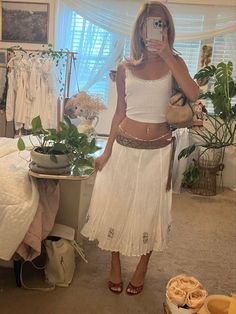 Early 2000 Fashion, Aquarius Season, Mid Skirt, Love Clothing, Summer Inspo, Honeydew, Bohemian Clothes