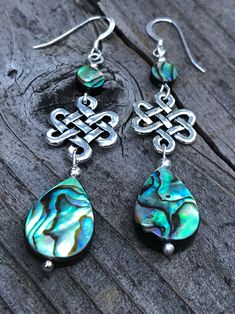 Earrings Celtic, Abalone Jewelry, Celtic Earrings, Celtic Jewelry, Cordial, Earrings Long, Shell Earrings, Bijoux Diy, Abalone Shell