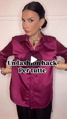 IlaMi on Instagram: "Buonasera ragazze! Volete rendere la vostra camicia più femminile o semplicemente avete voglia di darle un nuovo tocco? Questo reel fa per voi! È facile facile!!!! Provare per credere!!!!
Salva il reel se ti è stato utile💖
#ilariadesignlab #consiglimoda #consiglidistile #consigliutili
#fashiontipsforwomen #shirtstyle #shirt #fashionhacks
#camiciadonna" Button Blouse Hack, Blouse Tricks, Styling Clothes, Capsule Wardrobe Women, Scarf Ideas, Upcycle Clothes Diy, Shirt Tucked In, Wardrobe Tips