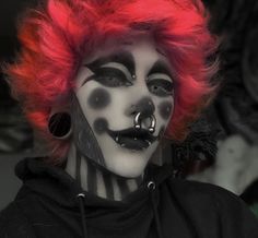 Clown Makeup Looks Men, Clown Makeup Male, Male Clown Makeup, Alt Clown Makeup, Infected Piercing, Ear Piercing Daith, Goth Clown Makeup, Clown Mouth, Goth Clown