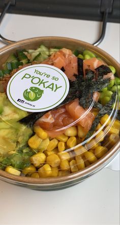 Poke bowl food eten Healthy Food Restaurant Design, Poke Bowl Restaurant, Food Restaurant Design, Healthy Food Restaurant, Healthy Takeaway, Healthy Restaurant Food, Bistro Food, Healthy Restaurant