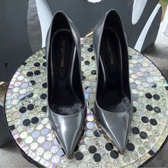 Very Good Condition, 4” High Stiletto Heel, Size 36 1/2. Sergio Rossi Shoes, Rossi Shoes, Sergio Rossi, Stiletto Heel, Shoes Women Heels, Patent Leather, Stiletto Heels, Metallic Silver, Shoes Heels