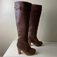 Awesome Michael Kors Yolanda Boots 7.5 Brown Boots With Heel Strap For Fall, Brown Round Toe Boots With Heel Strap, Brown Boots With Heel Strap And Round Toe, Michael Kors Brown Leather Boots, Michael Kors Brown Round Toe Boots, Michael Kors Round Toe Boots For Fall, Brown Boots With Wooden Heel And Round Toe, Cheetah Boots, Knee High Stiletto Boots