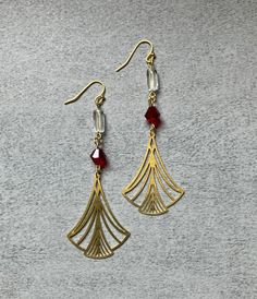 Inspired by my love for all things Art Deco, these earrings feature a deco fan motif and ruby glass bead. Art Deco Jewelry Vintage, Deco Earrings, Vintage Fans, Earrings Diy, Art Deco Earrings, Art Deco Jewelry, Brass Earrings, Glass Bead, My Love