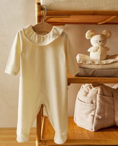 Zara Outlet, Zara Home Collection, Zara New, Ruffled Collar, Zara Home, Model Dress, Zara Dresses, Playsuit, Baby Clothes