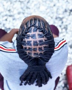 Dreadlocks Styles For Men, Loc Hairstyles For Men, Half Dreads, Men Dread Styles, Mens Dreadlock Styles, Dreadlocks Styles, Short Dreadlocks Styles, Dread Hairstyles For Men, Mens Dreads